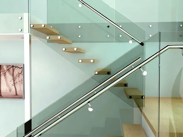 定制玻璃樓梯完整指南