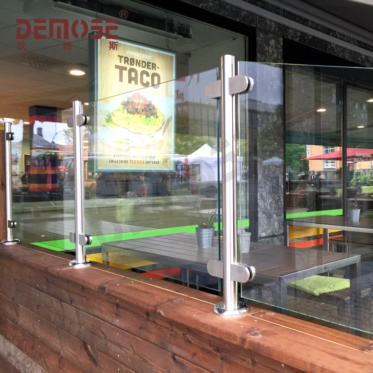 挪威商場不銹鋼玻璃護欄工程案例