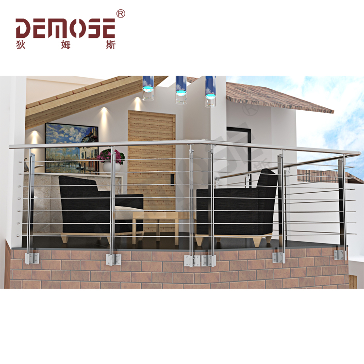 瑞士別墅陽臺(tái)不銹鋼拉絲護(hù)欄圍欄工程