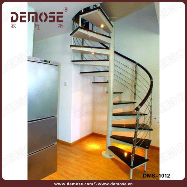 ?旋轉(zhuǎn)樓梯：時尚簡約的空間之選?