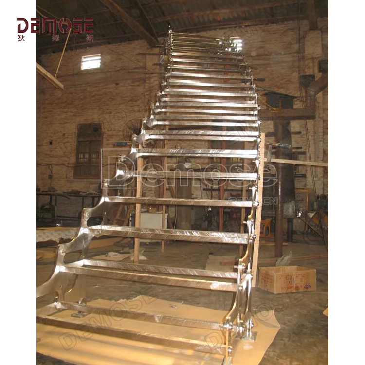 美國316凱萊梯試裝