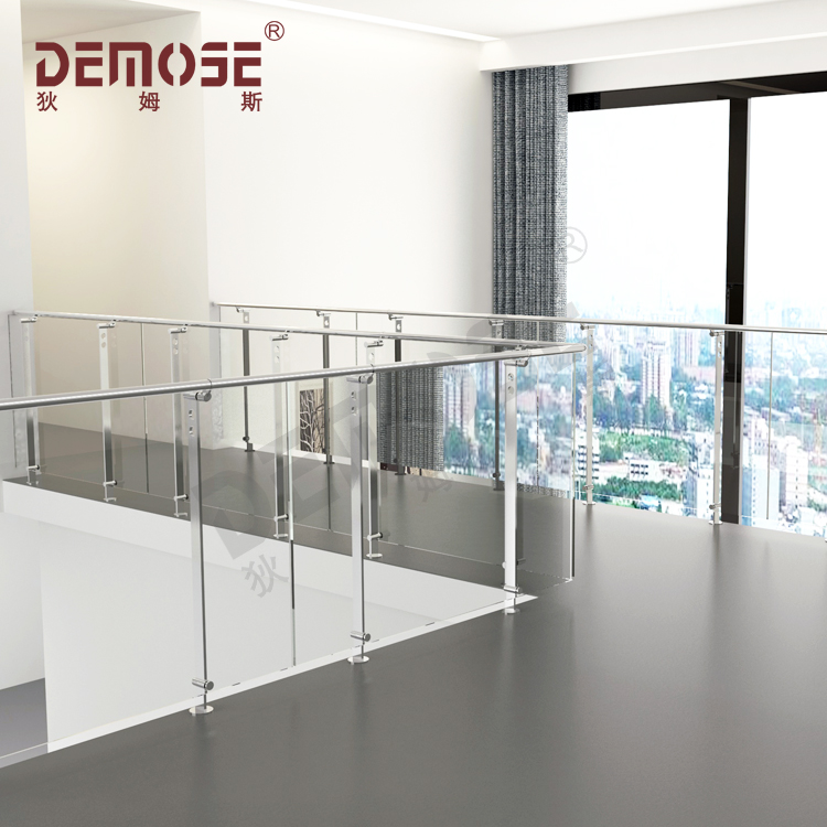 鋼板玻璃欄桿：現(xiàn)代建筑的質(zhì)感宣言