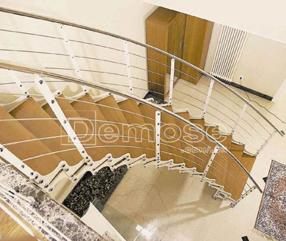 不銹鋼樓梯扶手款式選擇指南