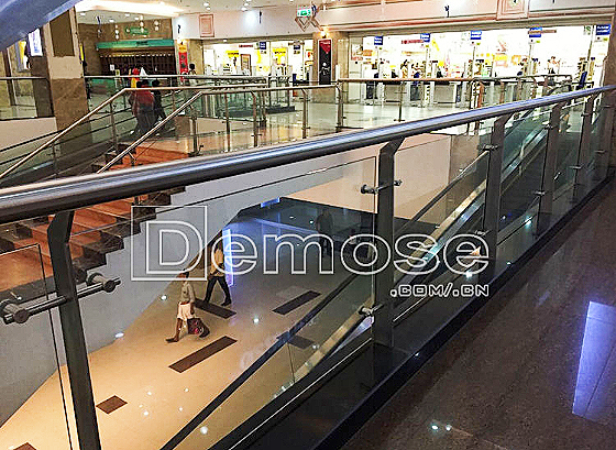 商業場所中不銹鋼欄桿的獨特魅力