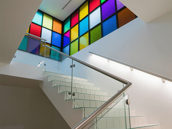 樓梯先貼瓷磚還是先做扶手